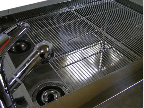 業務用ステンレス製シューズボックス(長靴用下駄箱)