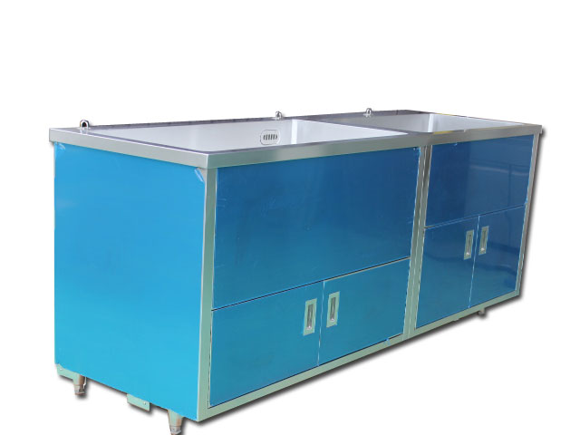 工場手洗いシンク